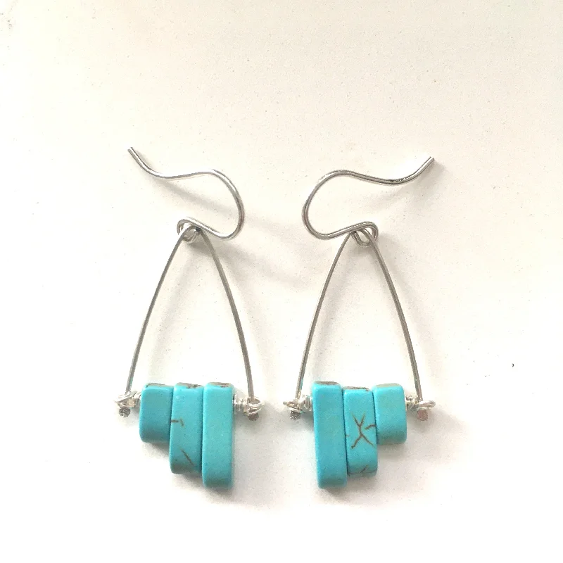 Silver hoop earrings for women-Turquoise Howlite Dangle Earrings