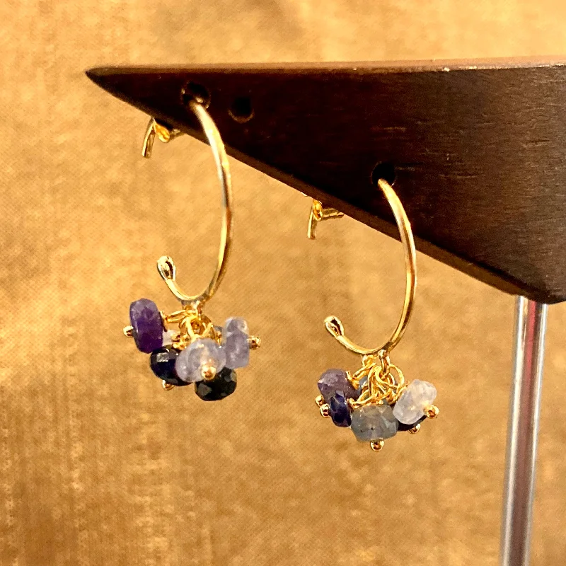 Unique gemstone earrings for women-Sapphire Cluster 18K Gold Hoop Earrings