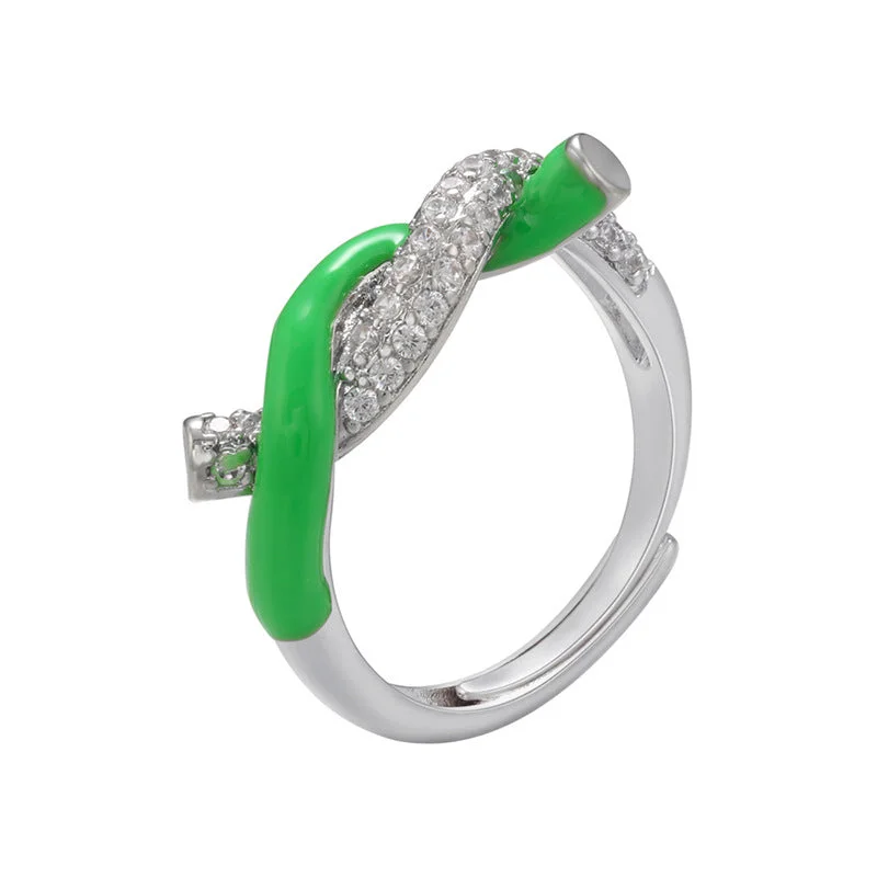 White Gold Color Green