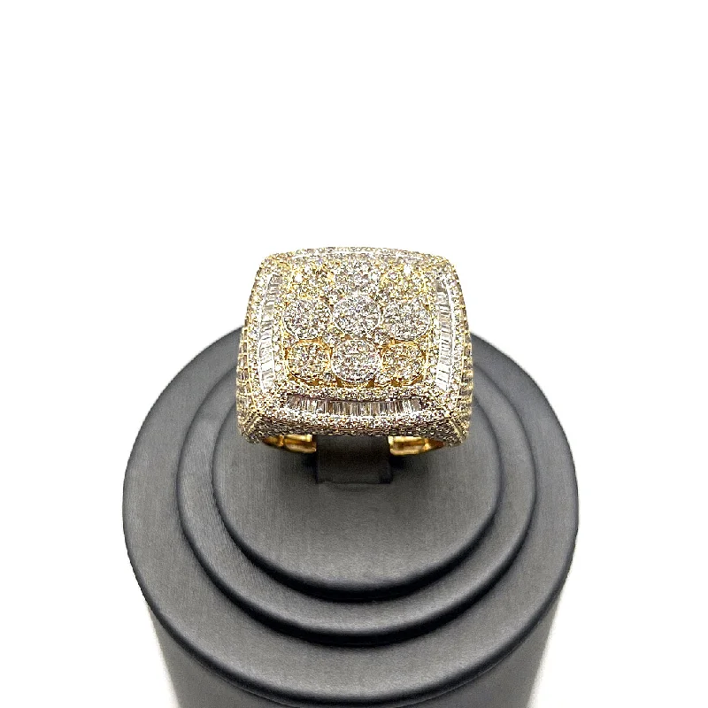 Luxury diamond ring for women-10KT DIAMOND RING