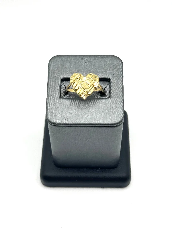 Diamond ring for women-10KT HEART RING