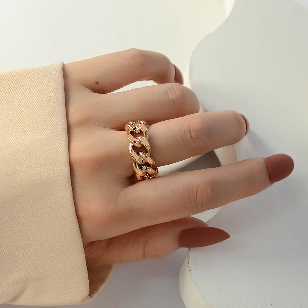 Rose gold ring for women-Retro Simple Chain Hollow Twist Open Titanium Steel Rings Wholesale