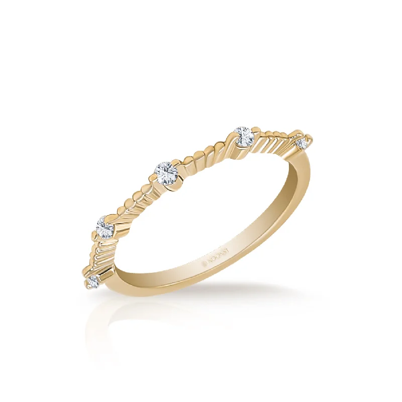 Designer ring for women-FEMININE CHIC DIAMOND RING